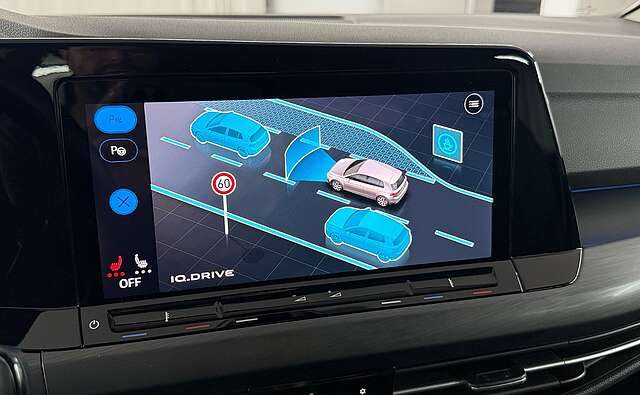 Volkswagen Golf VIII Style eHyb Pano AHK ErgoActive ACC LED