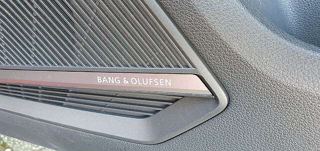 Audi Q2 / Virtual Cockpit / Bang &amp; Olufsen...
