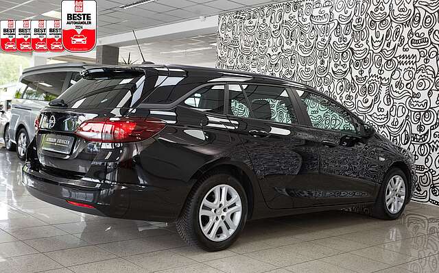 Opel Astra Sports Tourer AUTOM*NAVI*SITZH*LENKRADHEIZ