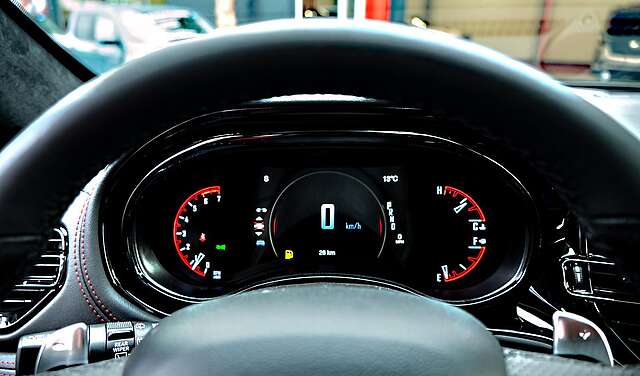 Dodge Durango 5,7l R/T,7 Sitze,ACC,Totwinkel,LPG