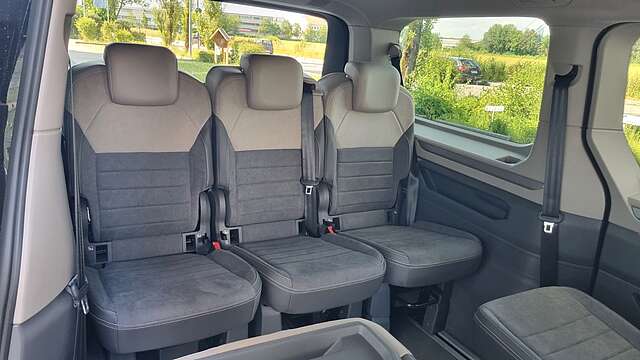Volkswagen T7 Multivan STYLE AHK Webasto Matrix LÜ Lang 83€