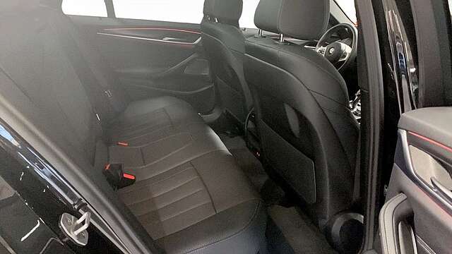 BMW 540i Touring xDrive M Sport*DrivAss*ParkAss*HUD