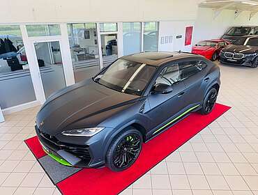 Lamborghini Urus Urus SE Akrapovic*MATT*B&amp;O*PANO*