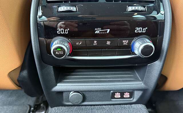 BMW 530e xDrive Kamera Pano DriveAssist HiFi LED