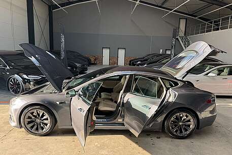 Tesla Model S MODEL S LONG RANGE RAVEN | AP HW3 | CCS |