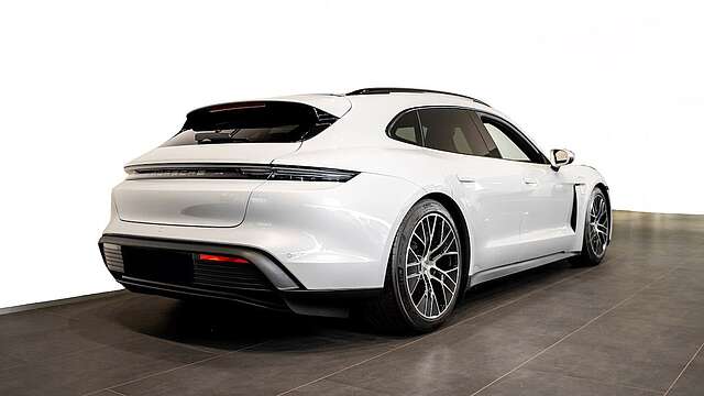 Porsche Taycan Sport Turismo*Pano*Luft*ACC*Matrix*BOSE