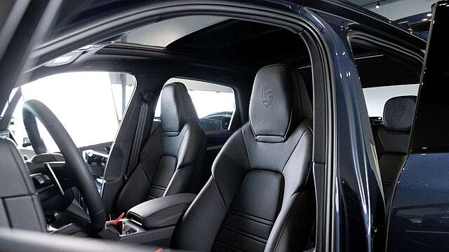 Porsche Cayenne S E-Hybrid*MJ 2026*SpDesi*SpAbg*Pano*ACC