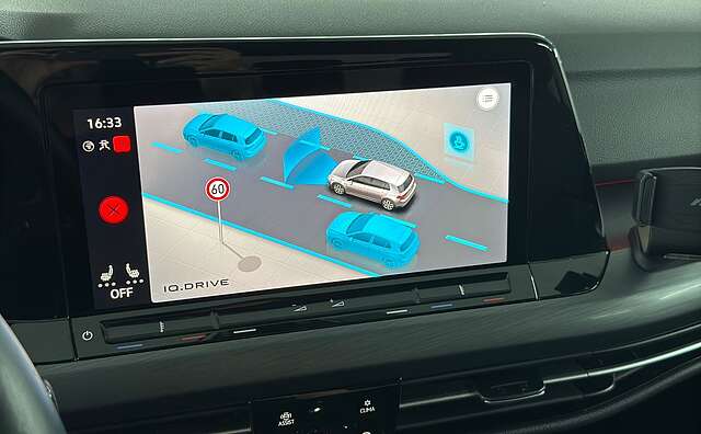 Volkswagen Golf VIII eHybrid Style Kamera Standhz Sportsitz