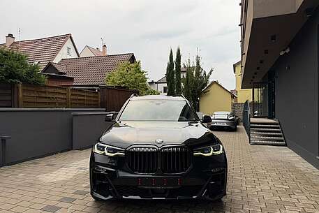 BMW X7 X7 M50 i 6- SITZE/FONDENTERTAINMENT/MEGAVOLL