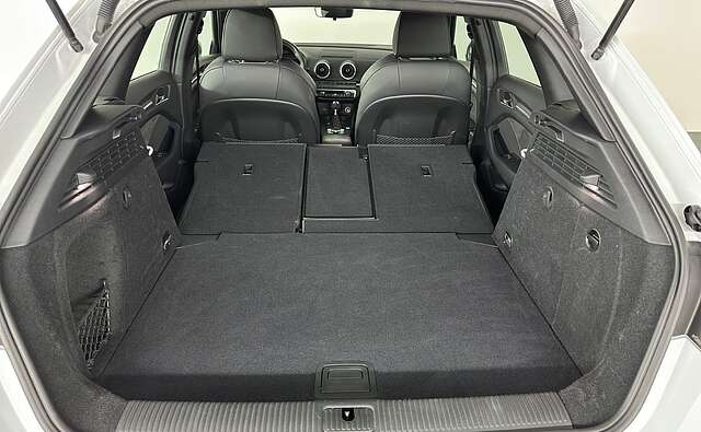Audi RS3 Sportback 2.5 TFSI LED ACC Assistenzpaket