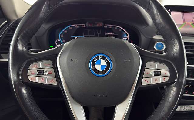 BMW iX3 Inspiring AHK DrivAssistantProf ACC Kamera