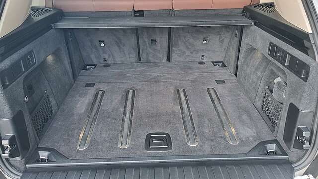 BMW X5 xD 40d xLine Luft Integral Laser Pano AHK H/K