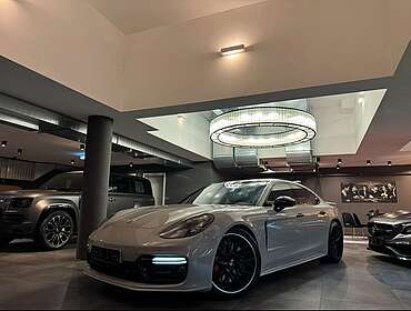 Porsche Panamera Panamera Turbo SPORTDESIGNPAKET/BURMESTER/ACC