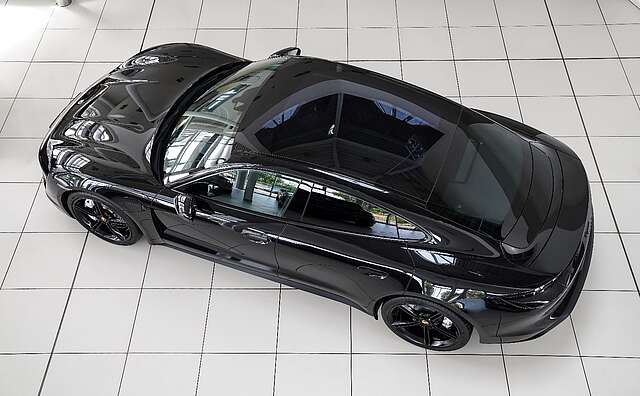 Porsche Taycan Pano Perf. Batterie LED Mission E BOSE