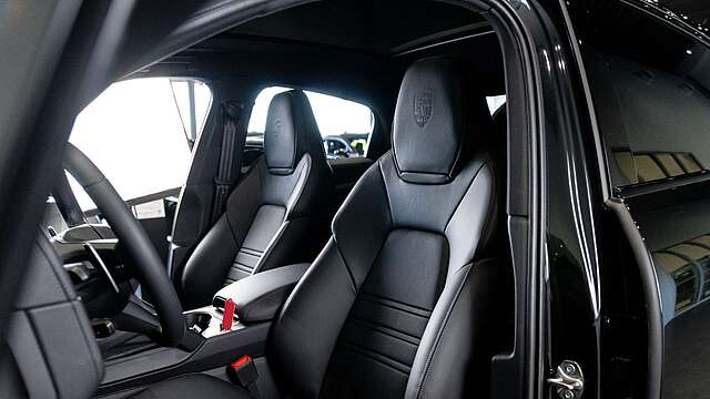 Porsche Cayenne Coupe E-Hybrid*MY26*SpDes*SpAbg*Luft*ACC