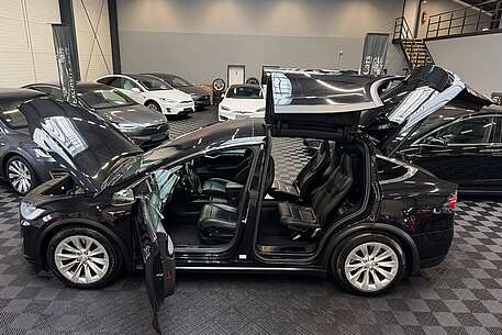 Tesla Model X MODEL X 90D | 6SEATER | FREE SUPERCHARGER | MCU2