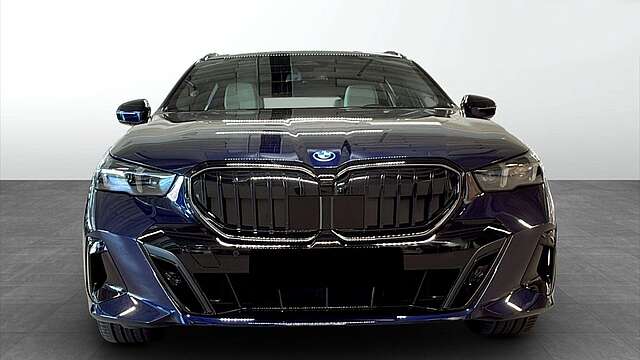 BMW 530 e xDrive Touring M Sport*HUD*DriveAssist*LED