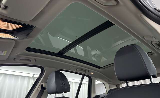 BMW iX3 Inspiring AHK DrivAssistantProf ACC Kamera