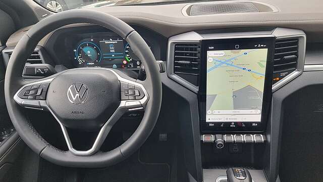 Volkswagen Amarok V6 3.0TDI Aventura AHK DiffLock Matrx H/K