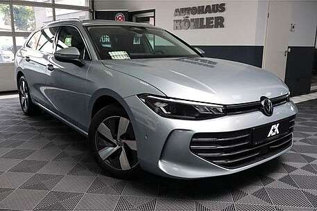 Volkswagen Passat Passat 1.5 eTSI Business AHK ACC AKTIVSITZE LED