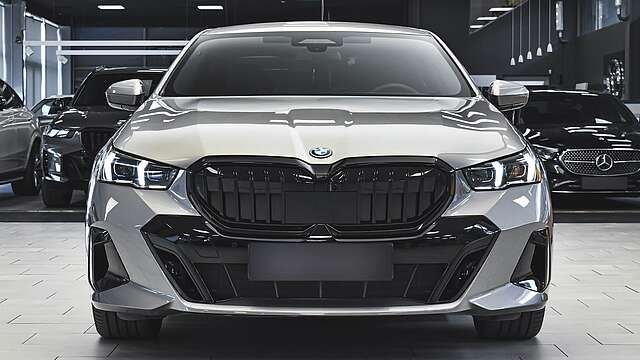 BMW 550e xDrive M Sport PHEV