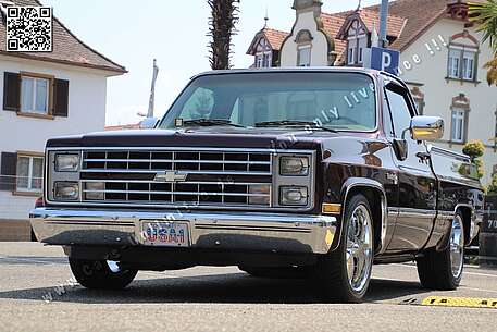 Chevrolet Silverado C10 Silverado 350V8SWB Fleetside-Top of the Line