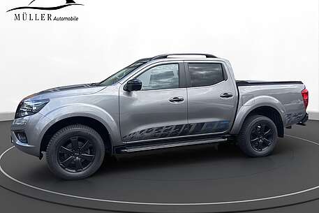 Nissan Navara Navara NP300 N-Guard Double Cab 4x4