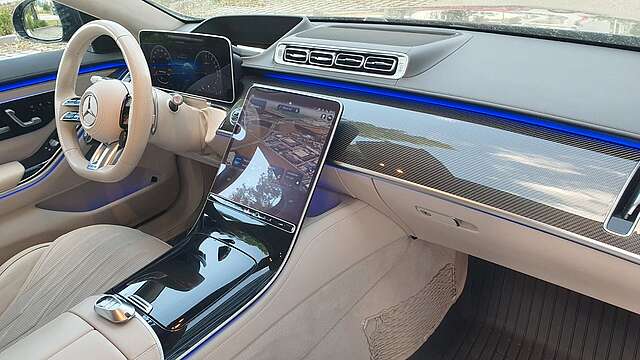 Mercedes-Benz S 63 AMG 4Matic+ L Keramik Pano Night TV
