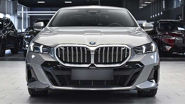BMW 550e xDrive M Sport PHEV
