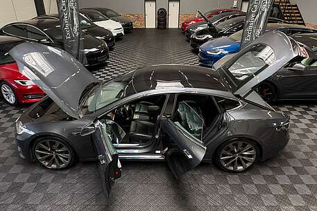 Tesla Model S MODEL S RAVEN | 21INCH | AUTOPILOT 3 | CCS |