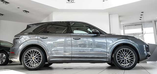 Porsche Cayenne SportDesign Pano Massage beluft 360 AHK