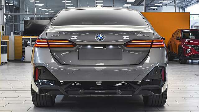 BMW 550e xDrive M Sport PHEV