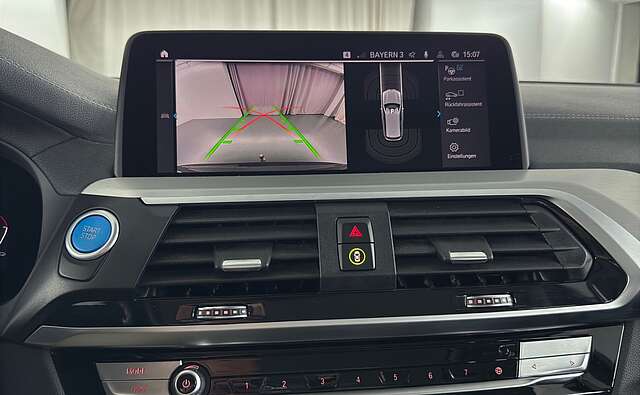 BMW iX3 Inspiring AHK DrivAssistantProf ACC Kamera
