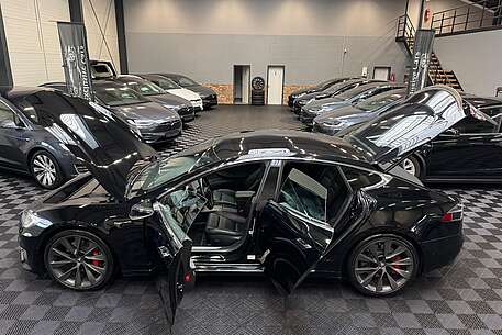 Tesla Model S MODEL S RAVEN PERFORMANCE LUDICROUS | 21INCH |