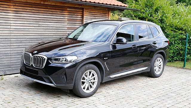 BMW X3 xDrive 30e HeadUp,CockpitPro,DrivingAssis,AHK