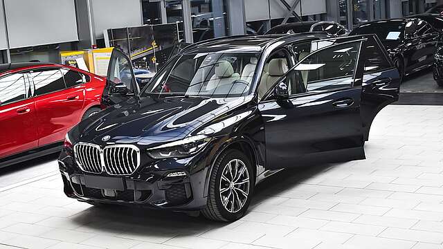 BMW X5 xDrive40i M Sport 7Sitze Luft Steptronic