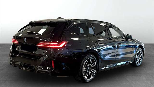 BMW i5 xDrive40 Touring*M Sport Pro*DrivAss*ParkAss