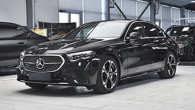 Mercedes-Benz E 400e Plug-in Hybrid 4MATIC