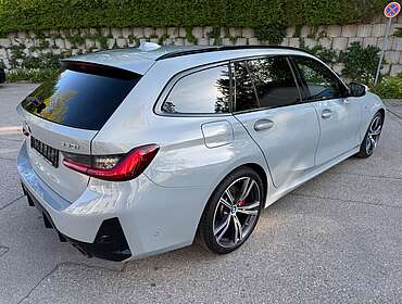 BMW 330 3 Touring 330 ixDriveM SportPlusDrivAssiEntertai