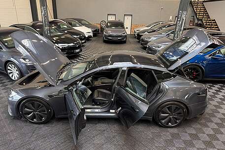 Tesla Model S MODEL S PALLADIUM | FULL SELF DRIVE | YOKE |
