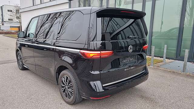Volkswagen T7 Multivan Style 2.0TDI ACC AHK Matrix El.Kl 7S