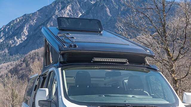 Ford Premium Custom Nugget Plus 150PS Aufstelldach
