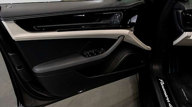 Porsche Panamera 4S E-Hybrid*MY26*SpDes*SpAb*HuD*ACC*18W