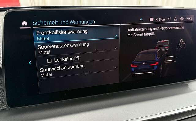 BMW 530e xDrive Kamera Pano DriveAssist HiFi LED