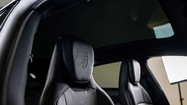 Porsche Taycan Sport Turismo*Pano*Luft*ACC*Matrix*BOSE