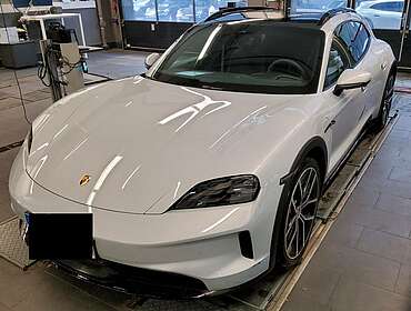 Porsche Taycan Taycan Cross Turismo 4S LCI Aero-Design BOSE Pan
