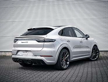Porsche Cayenne Cayenne Coupe GTS Sport Chrono Paket