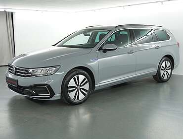 Volkswagen Passat Variant Passat Variant GTE Kamera AHK LED Pano ACC