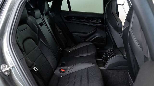 Porsche Panamera 4S E-Hybrid*SpDes*SpAbg*Pano*LED*ACC