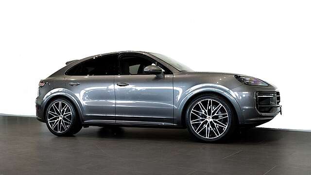 Porsche Cayenne Coupe E-Hybrid*SpDes*SportAbg*Luft*PASM